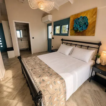 Sunrise Bay Retreat * Lixouri